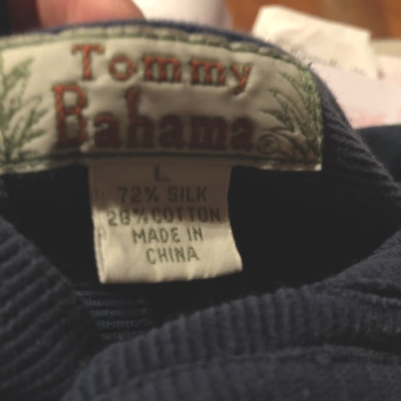 Tommy Bahama dark blue pullover - Picture 3 of 3